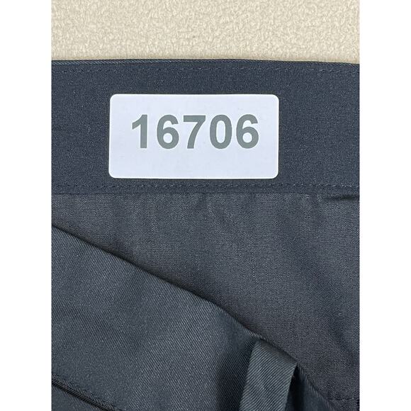 Nike Golf Pants Mens 35x30 Black Tour Performance Dri-Fit Straight Leg Stretch - Picture 13 of 13